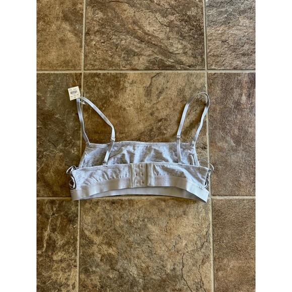 Aerie Real Good Strappy Side Lace Up Bralette Grey
Size Medium - Picture 5 of 7